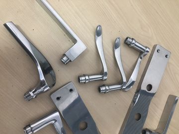 산업용 펄핑 기계: 금속 표면 닦기 스테인레스 스틸 핸들을 위한 CNC 닦기 기계